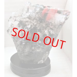 画像: 溶錬水晶置物　台付き　重さ約2ｋｇ　高さ約23ｃｍ　幅約20cm×7.5cm　　　　tm-ｃ740