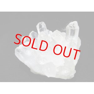 画像: アーカンソー州産　天然水晶クラスター　重さ約168ｇ　高さ約5ｃｍ　幅約7ｃｍｘ7ｃｍ　tm-c847